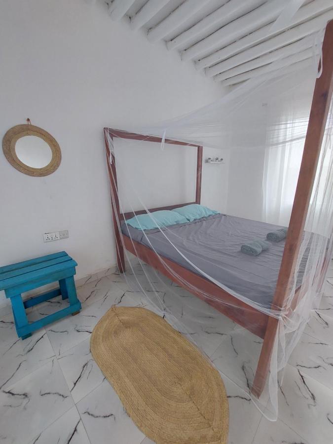 Karibu House Bed & Breakfast Paje Bagian luar foto