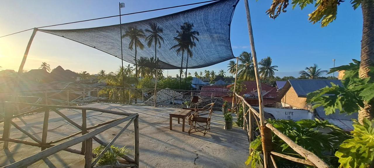 Karibu House Bed & Breakfast Paje Bagian luar foto