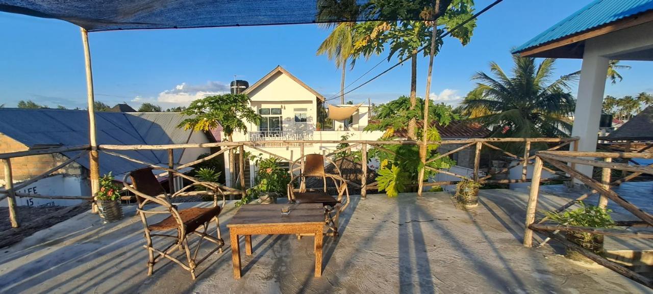 Karibu House Bed & Breakfast Paje Bagian luar foto