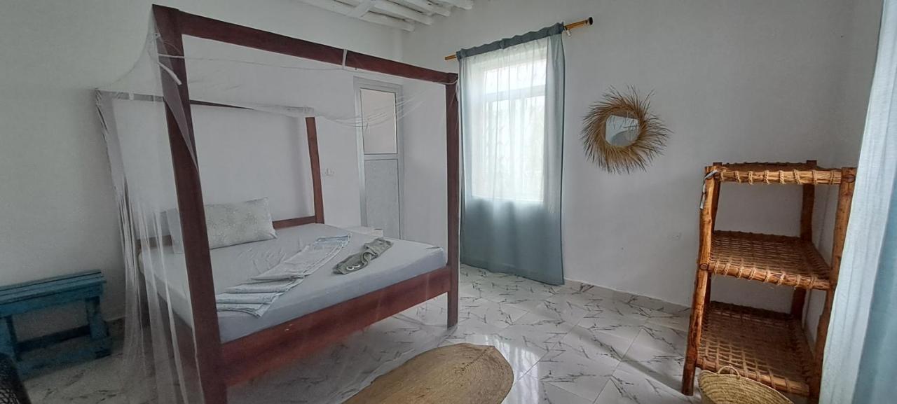 Karibu House Bed & Breakfast Paje Bagian luar foto